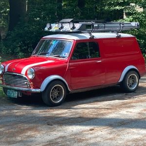 Meet your Posher, Benjamin